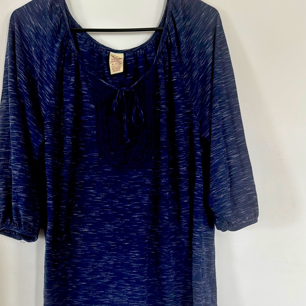 Women's Blue Top